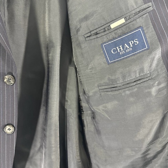 CHAPS Men's 100% 2 Button Wool Navy Blue Pin Stripe Sport Coat Suit Jacket 46R - Picture 3 of 5